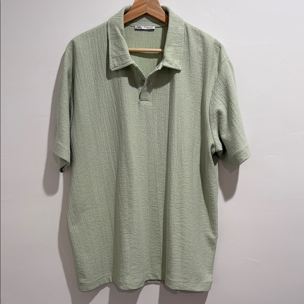 Zara Men's Green Polo Shirt